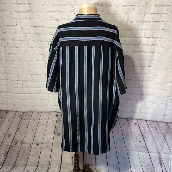 Men's short sleeve button up shirt size xl - Picture 3 of 3